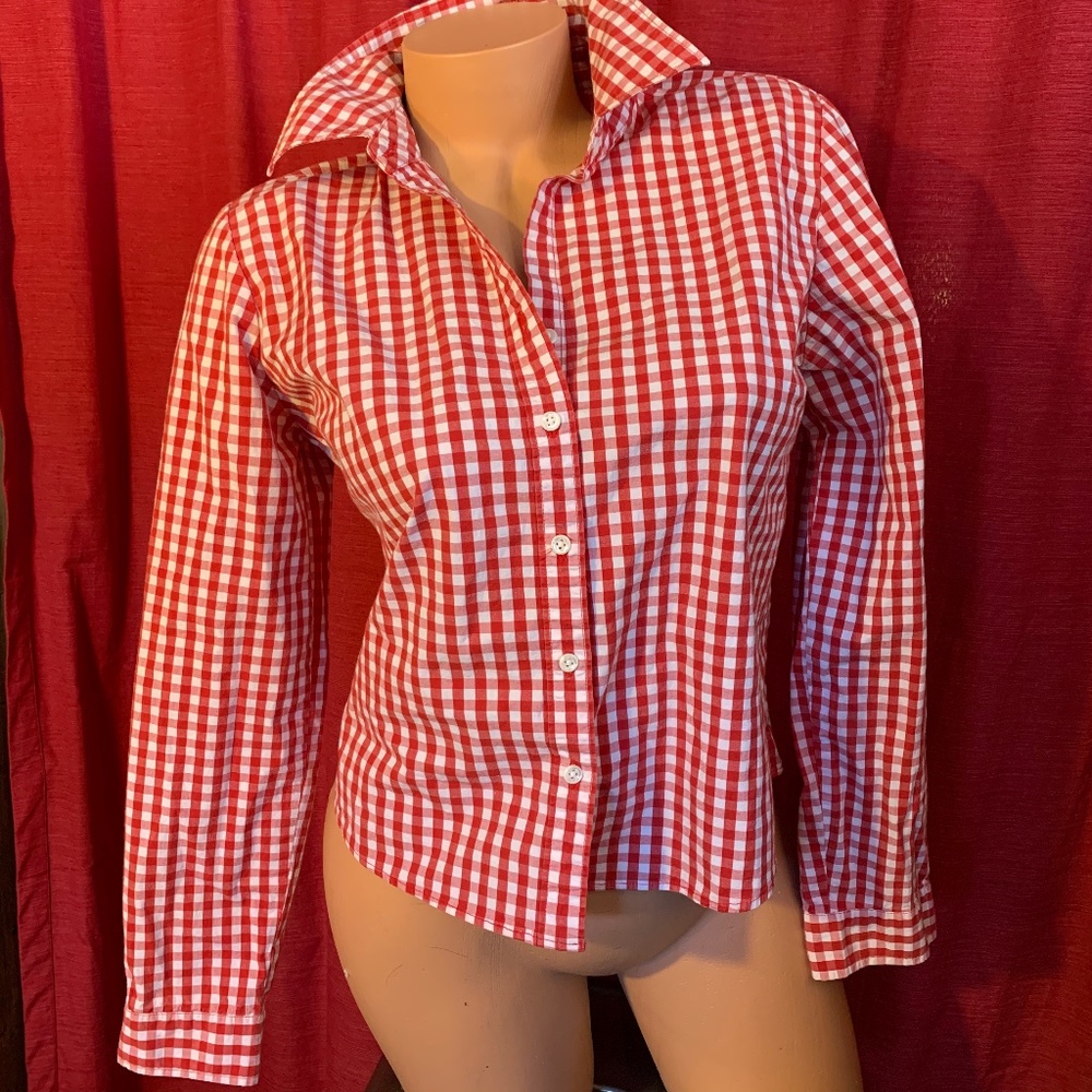 Red gingham button down long sleeve top.